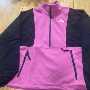 Beautiful the north Face jacket red violet  Men Size M super comfortable